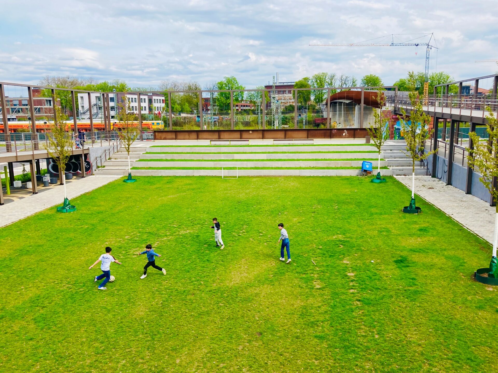 BRÜCKENPARK, NEUE BAHNSTADT OPLADEN