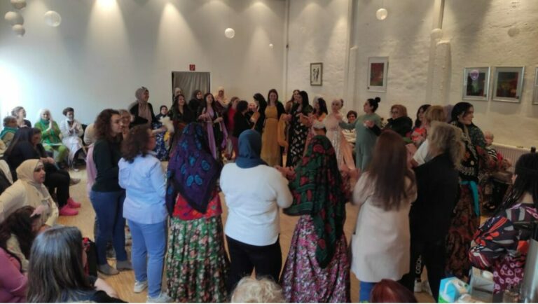 Interkultureller Tanzabend für Frauen