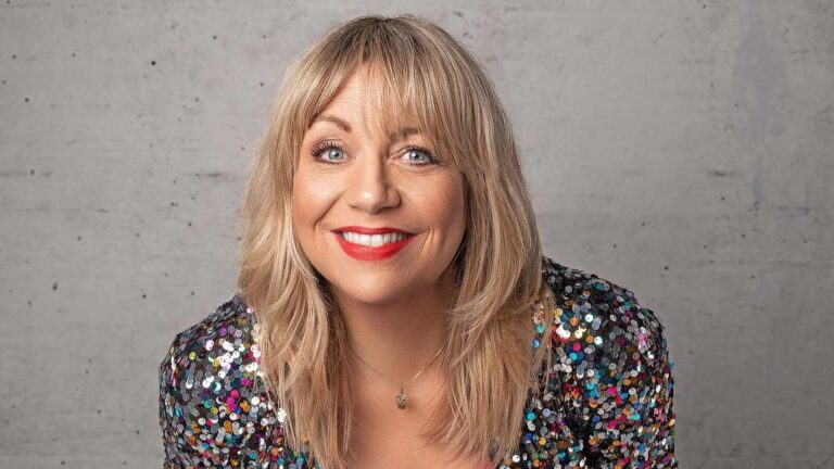 Mirja Regensburg. Happy.