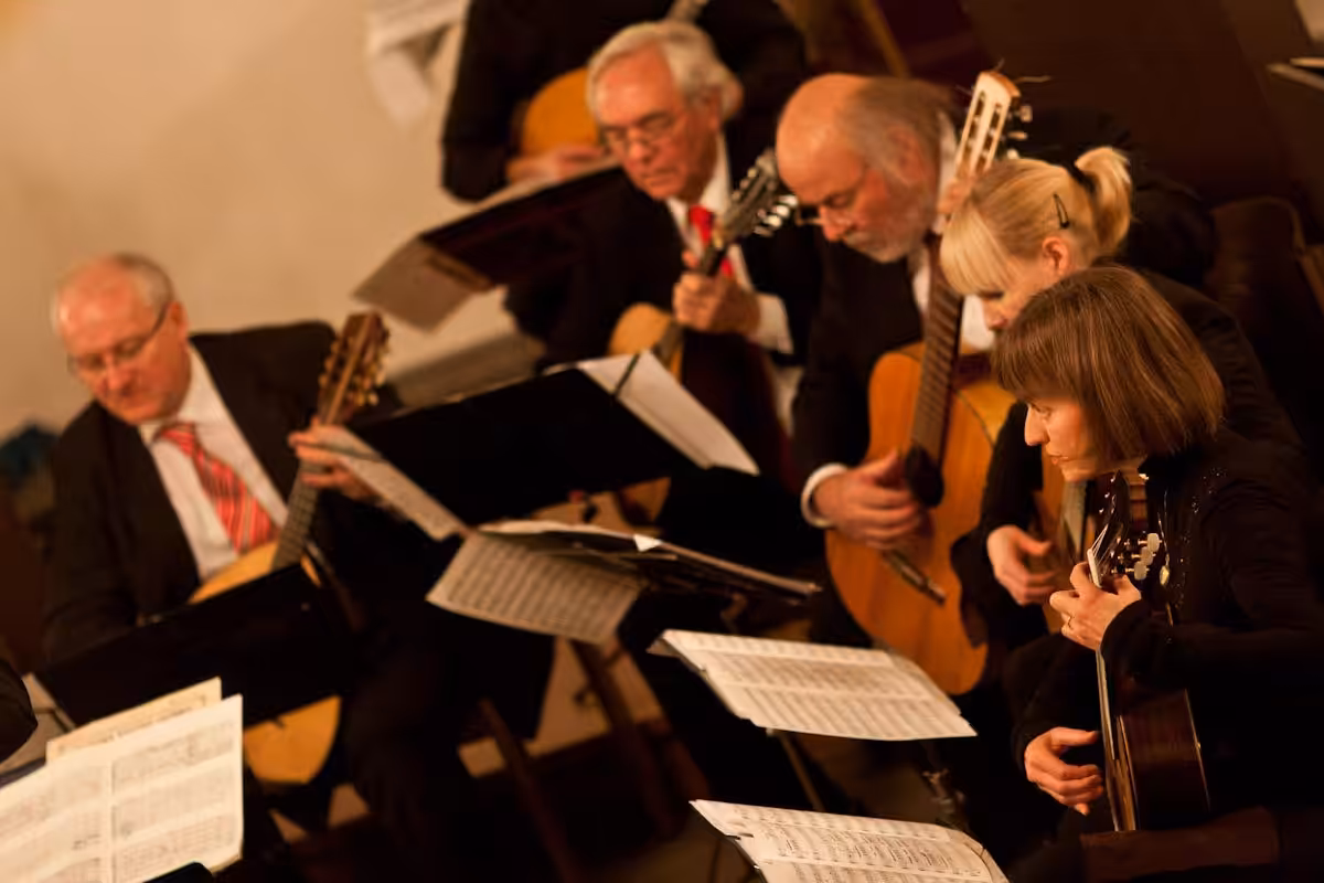 Mandolinenorchester Bayer Leverkusen. Frühjahrskonzert.
