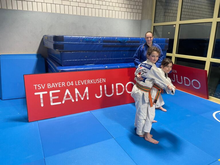 Ladies und girls first! Judo-Schnupperprogramm zum Weltfrauentag.