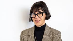 Eva Karl Faltermeier. Ding Dong.