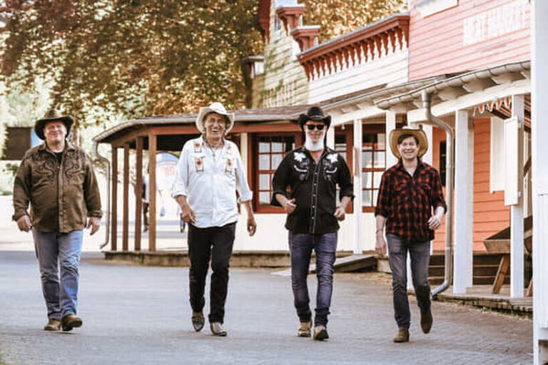 Mavericks Country Music Show