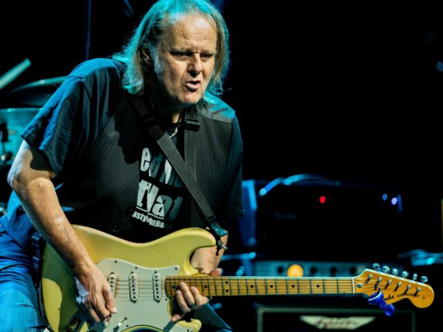 Walter Trout. 47. Leverkusener Jazztage.