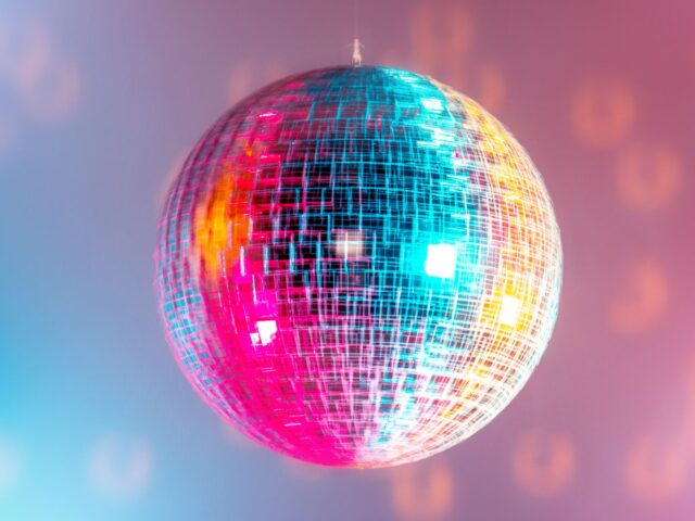 80er & 90er Party. Tanz in den Mai.